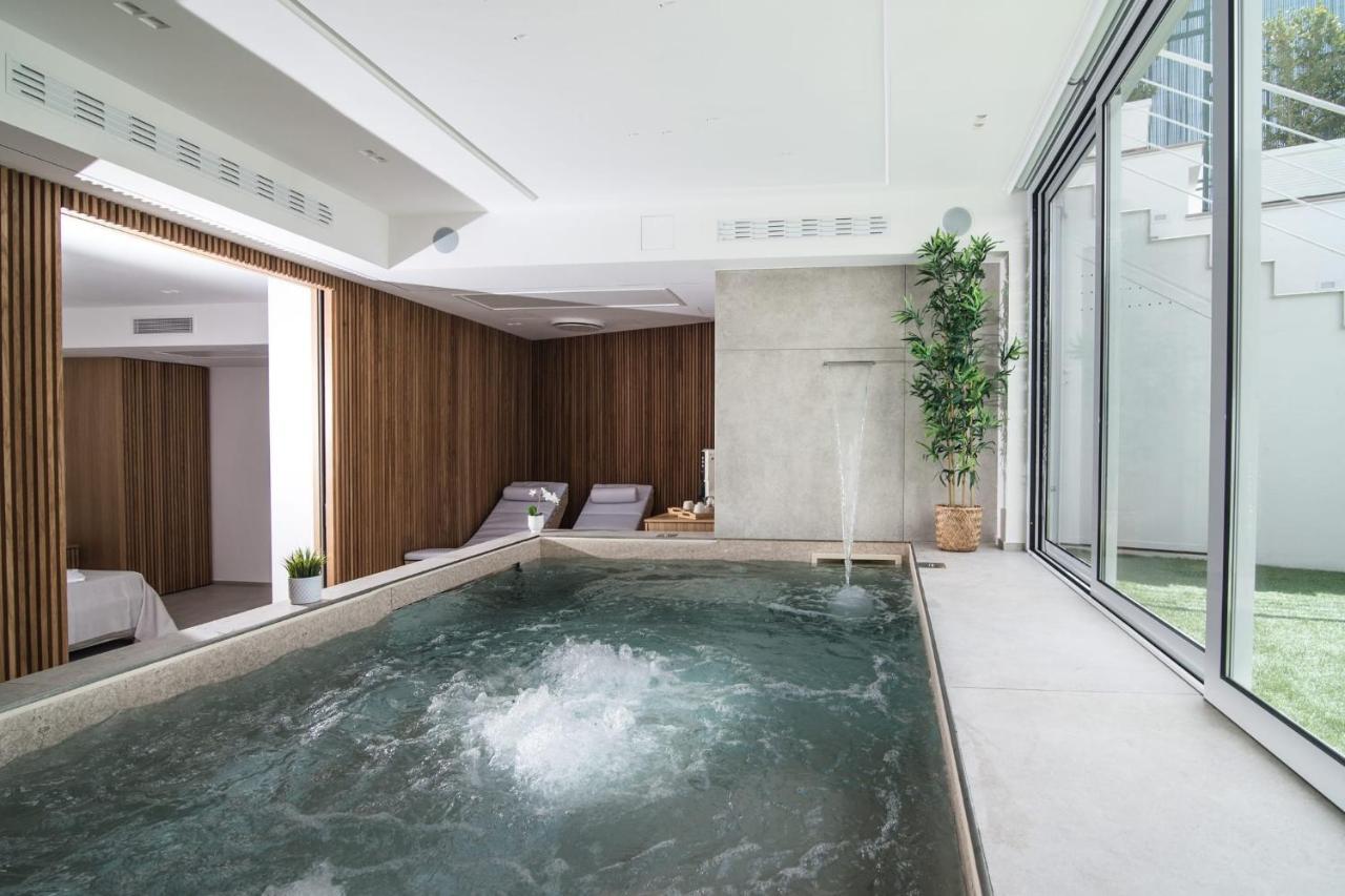Sg Suite & Spa Amalfi Coast Vietri Luaran gambar