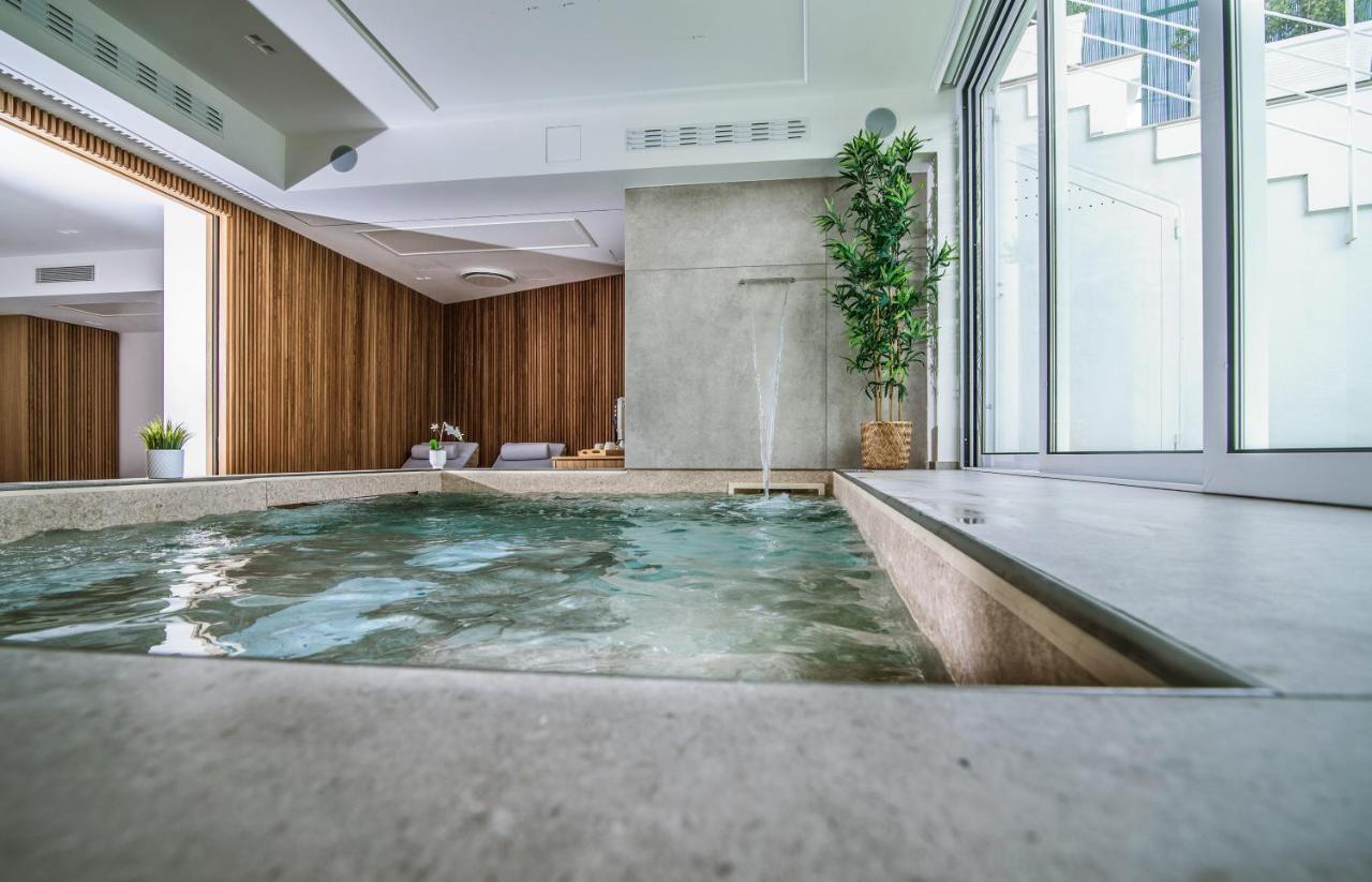 Sg Suite & Spa Amalfi Coast Vietri Luaran gambar