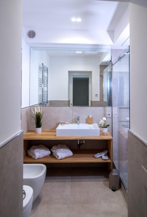 Sg Suite & Spa Amalfi Coast Vietri Luaran gambar